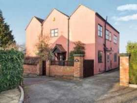 4 Bedroom Detached